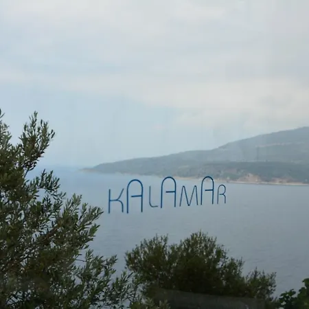 Bed & Breakfast Kalamar 3*